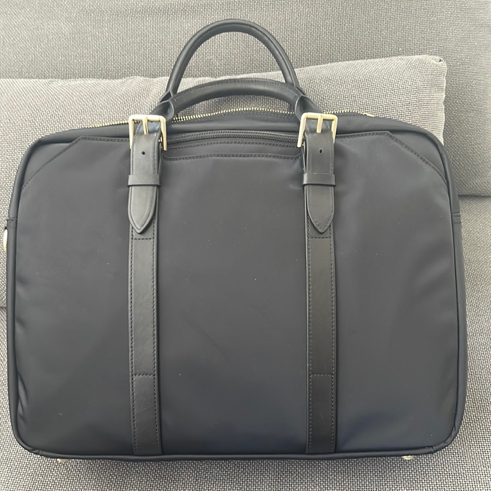 Stuart Lau black laptop bag